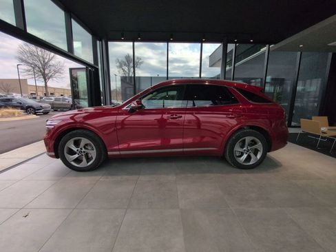 Used 2026 Genesis GV70 2.5T Advanced image 2