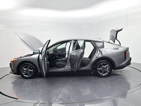 Used 2025 Kia K4 FWD image 62