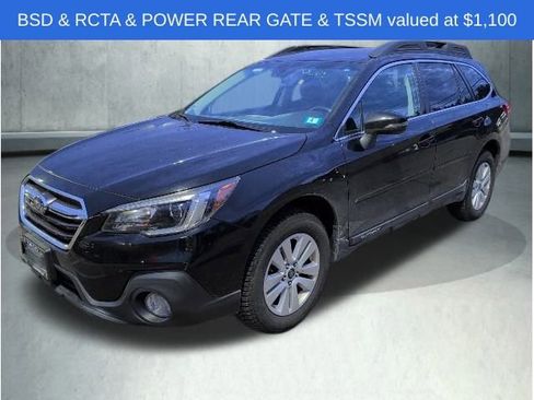 Used 2019 Subaru Outback 2.5i Premium image 3