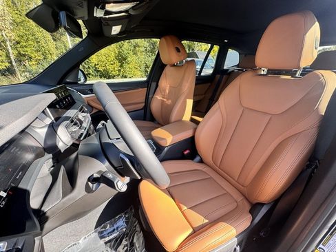 Certified 2024 BMW X3 xDrive30i w/ Convenience Package image 19