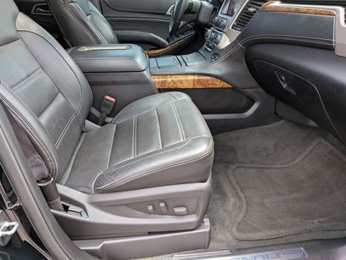 Used 2015 GMC Yukon Denali w/ Touring Package AWD/4WD image 22