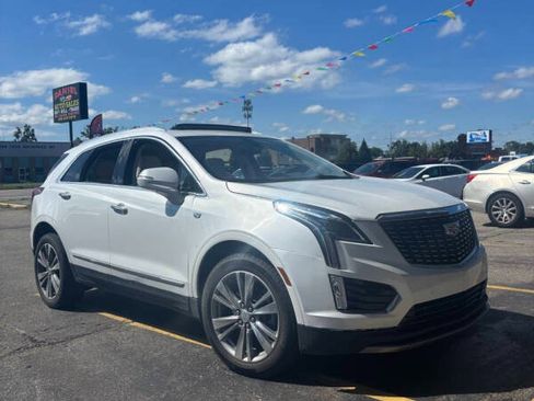 Used 2024 Cadillac XT5 Premium Luxury image 3