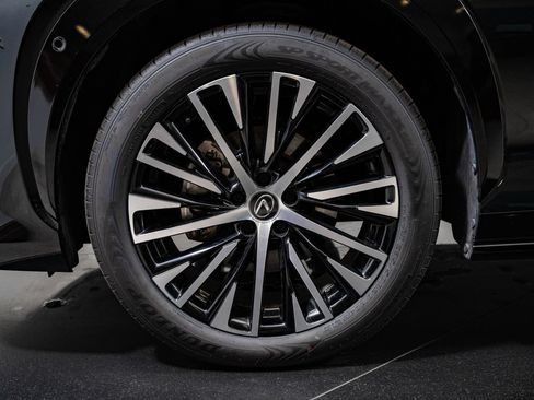 Certified 2024 Lexus RZ 450e Premium w/ Technology Package AWD/4WD image 13