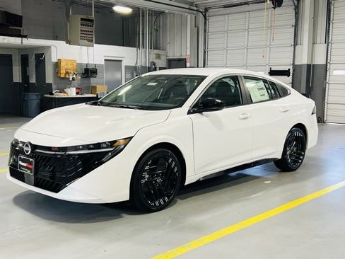 New 2026 Nissan Sentra SR image 12