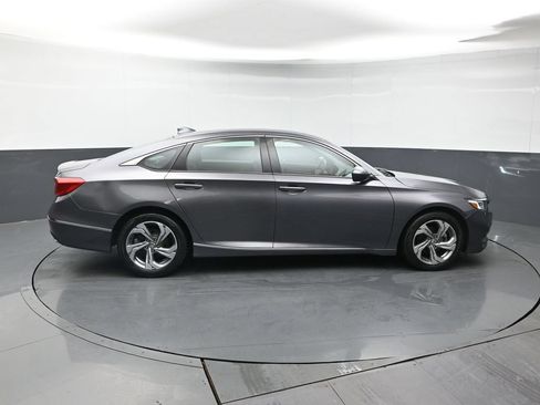Used 2018 Honda Accord EX-L image 7