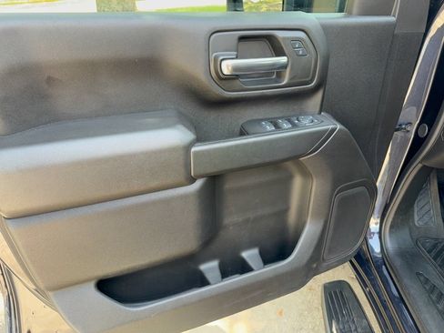 Used 2024 Chevrolet Silverado 2500 Custom AWD/4WD image 14