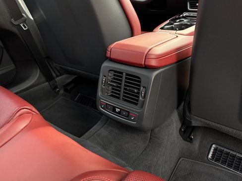 Used 2024 Audi RS e-tron GT w/ Carbon Performance Package image 23