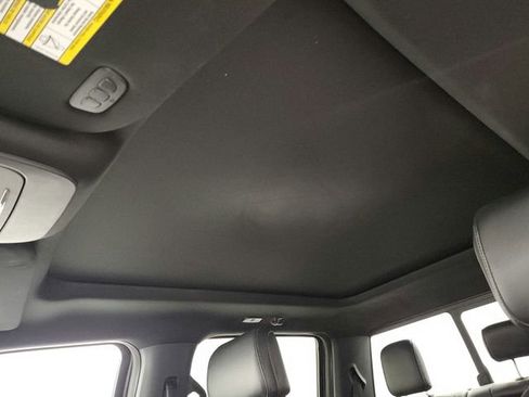Used 2023 Ford F150 Lariat w/ Equipment Group 502A High AWD/4WD image 19