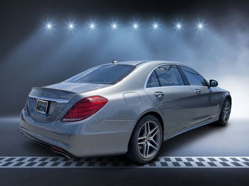 Used 2015 Mercedes-Benz S 550 4MATIC Sedan image 3