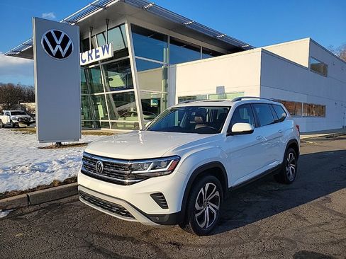 Certified 2022 Volkswagen Atlas SEL image 1