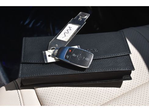 Used 2023 Mercedes-Benz GLE 350 4MATIC image 40