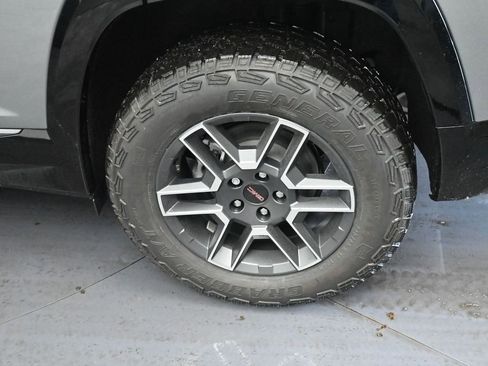 New 2026 GMC Terrain AT4 w/ Convenience Package III AWD/4WD image 13