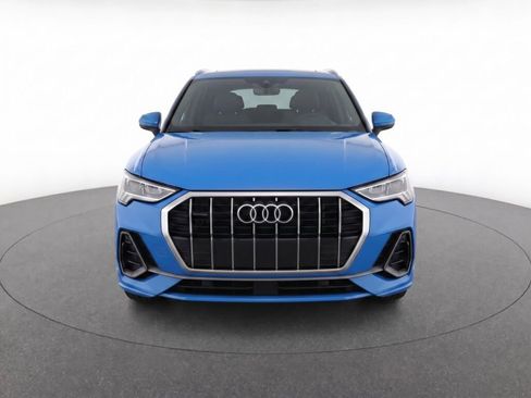 Used 2020 Audi Q3 2.0T Premium Plus w/ Premium Plus Package AWD/4WD image 2