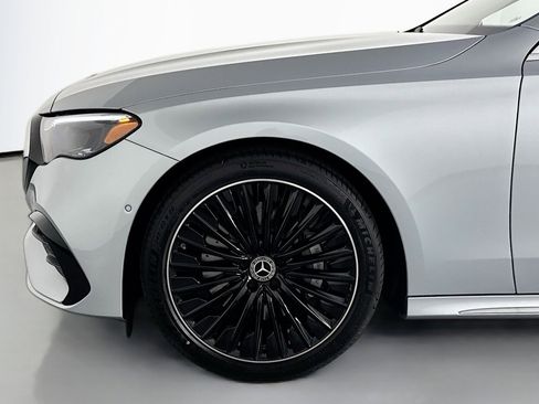 New 2026 Mercedes-Benz E 450 4MATIC Sedan image 9