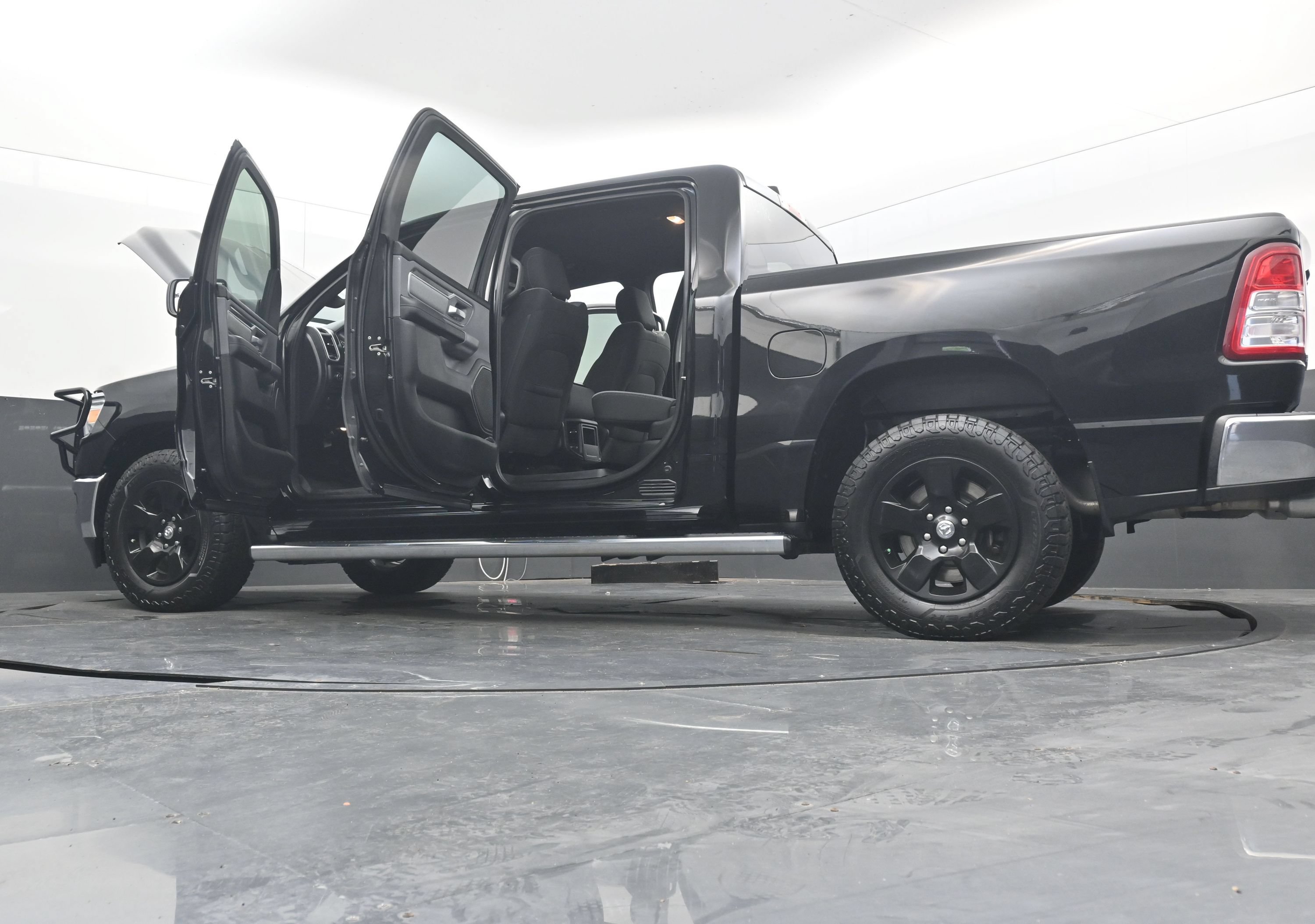 Used 2021 RAM 1500 Big Horn AWD/4WD image 44