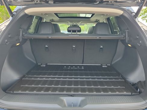 New 2026 Nissan Murano Platinum w/ Cargo Package AWD/4WD image 10