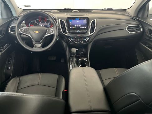 Used 2023 Chevrolet Equinox Premier AWD/4WD image 32