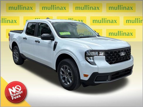 New 2026 Ford Maverick XLT FWD image 1