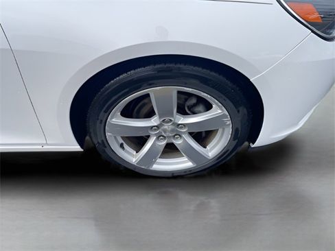 Used 2015 Chevrolet Malibu LTZ image 25