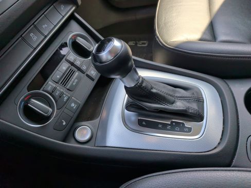 Used 2018 Audi Q3 2.0T Premium Plus image 22