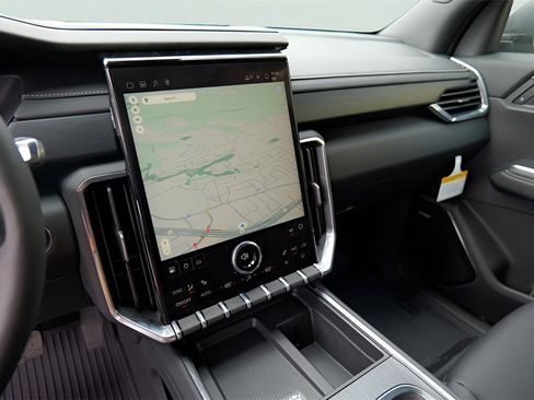 New 2026 GMC Acadia Elevation w/ Elevation Premium Package image 15