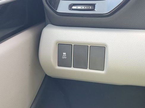 Used 2023 Honda Pilot LX image 18