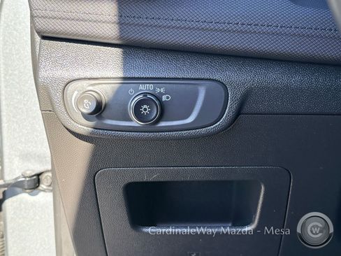 Used 2024 Chevrolet TrailBlazer LT w/ LPO, Blackout Package image 21