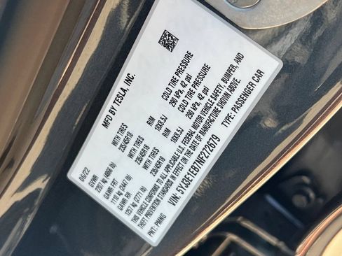 Used 2022 Tesla Model 3 Long Range AWD/4WD image 39