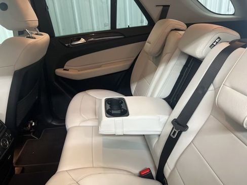 Used 2018 Mercedes-Benz GLE 350 image 17