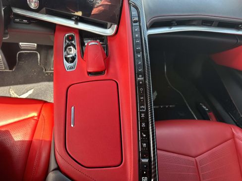 Used 2022 Chevrolet Corvette Stingray Preferred Conv w/ Z51 Performance Package image 18