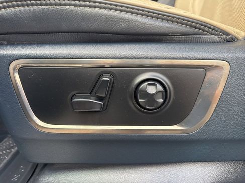 Used 2020 RAM 1500 Limited image 37