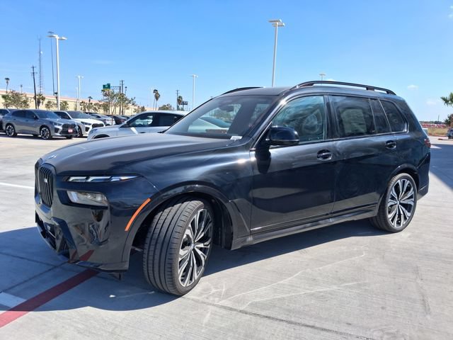 New 2027 BMW X7 M60i AWD/4WD image 3