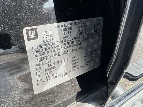 Used 2017 Chevrolet Colorado Z71 image 31