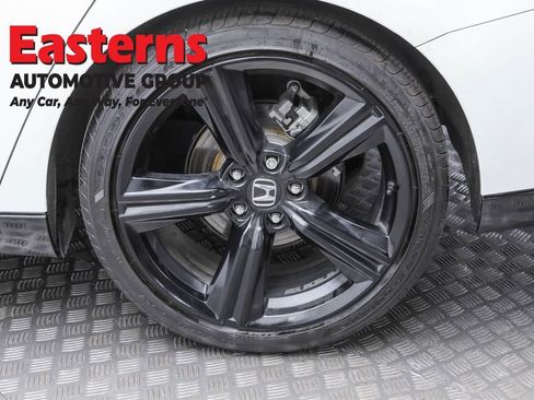 Used 2025 Honda Accord Sport image 8