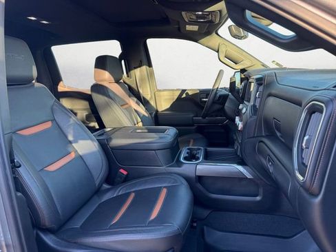 Used 2022 GMC Sierra 1500 AT4 w/ AT4 Premium Package image 15