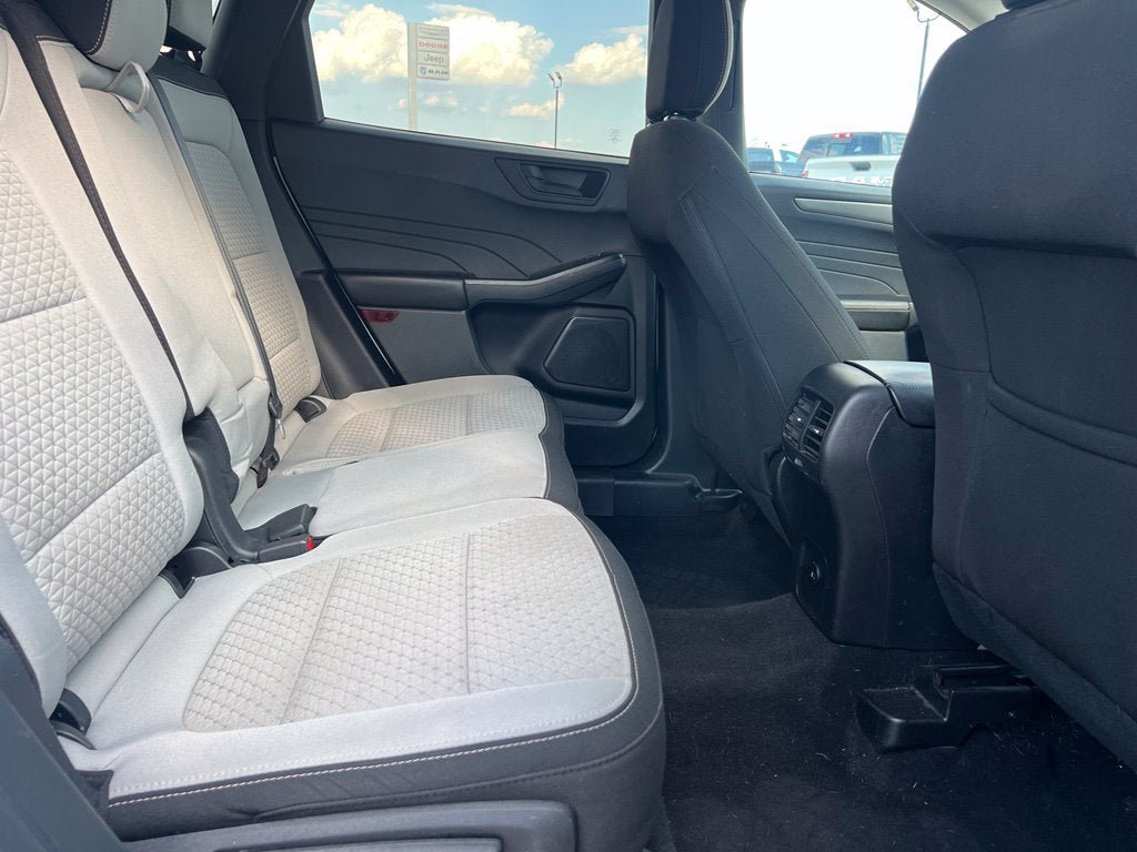Used 2023 Ford Escape Active w/ Tech Pack #1 FWD image 24