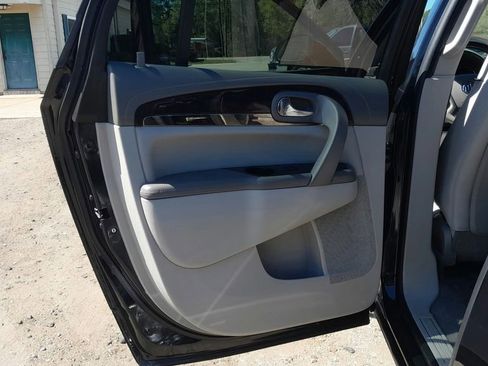 Used 2015 Buick Enclave Premium FWD image 29