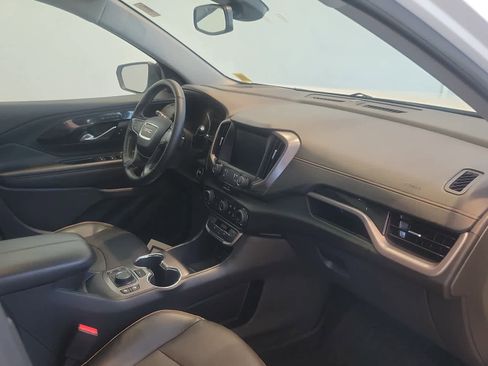 Used 2023 GMC Terrain AT4 w/ Tech Package AWD/4WD image 18