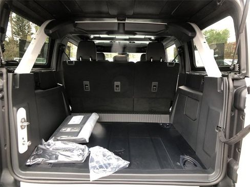 New 2024 Ford Bronco Big Bend image 25