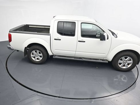 Used 2016 Nissan Frontier SV w/ SV Value Truck Package AWD/4WD image 28