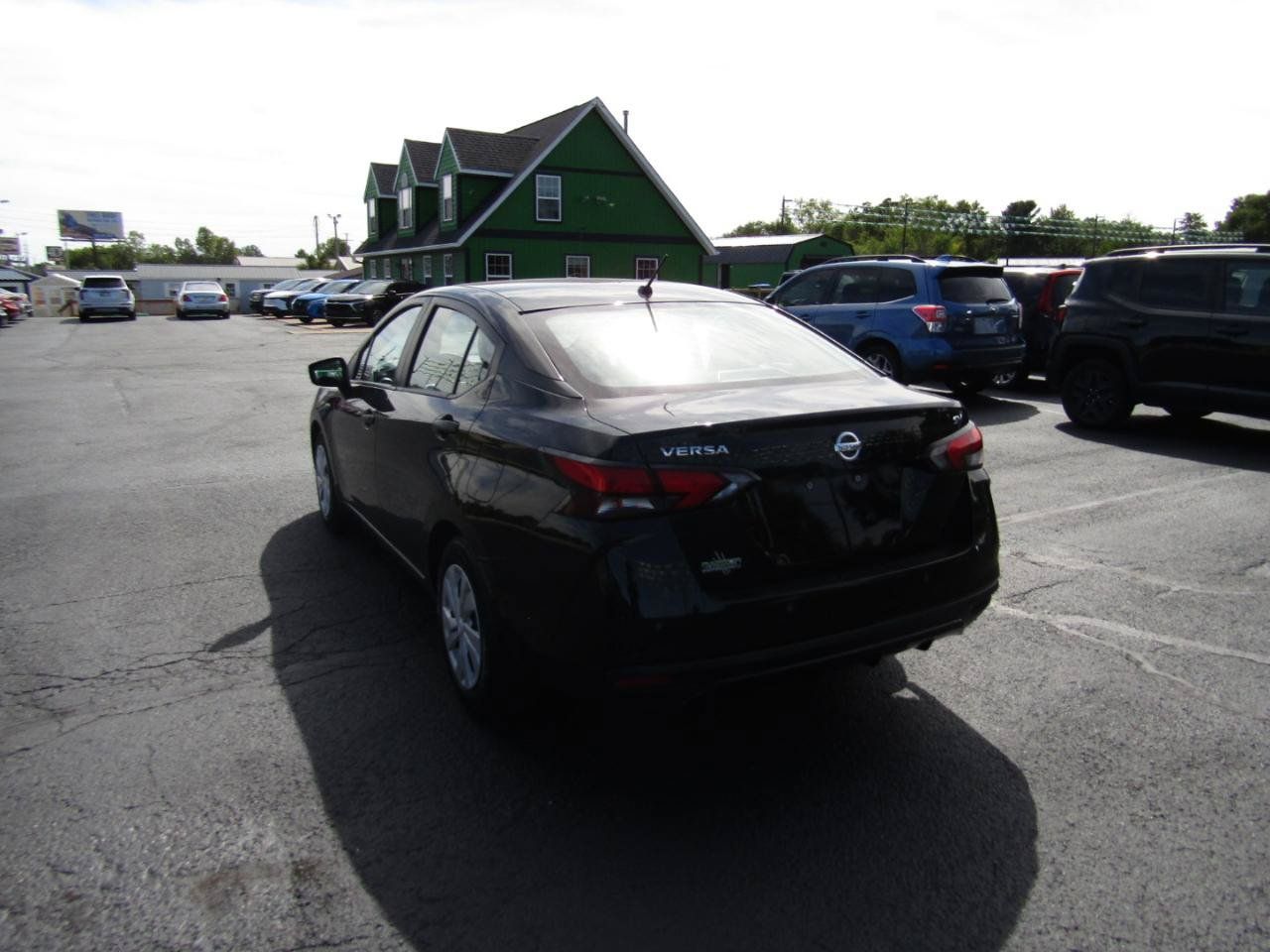 Used 2024 Nissan Versa S w/ Trunk Package FWD image 5