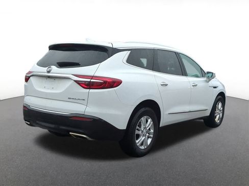 Used 2019 Buick Enclave Essence image 6