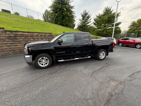 Used 2018 Chevrolet Silverado 1500 LT w/ All Star Edition AWD/4WD image 8