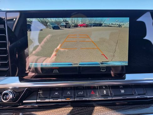 New 2026 GMC Sierra 1500 Elevation image 23