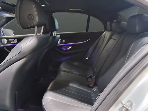 Used 2017 Mercedes-Benz E 300 4MATIC image 17