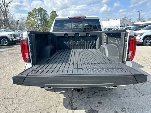 New 2026 GMC Sierra 1500 AT4 w/ AT4 Premium Package image 24