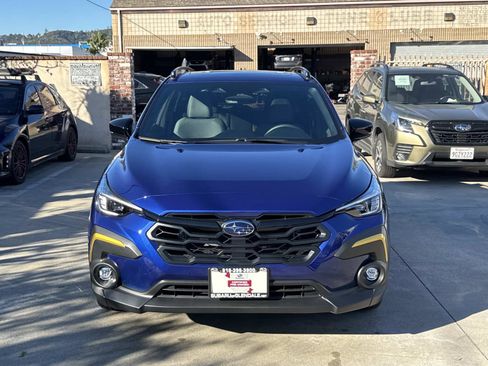 Used 2025 Subaru Crosstrek 2.5i Sport w/ Crosstrek Mirror Package image 2