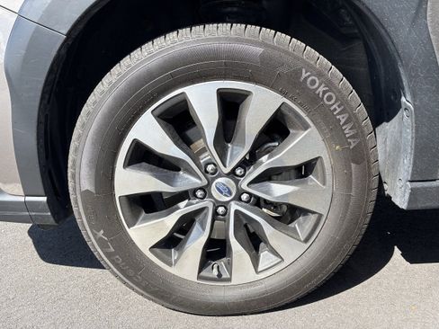 Certified 2024 Subaru Outback Limited XT AWD/4WD image 10