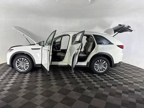 Used 2024 MAZDA CX-90 3.3 Turbo w/ Preferred Plus AWD/4WD image 9