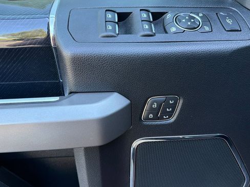Used 2020 Ford F350 Platinum AWD/4WD image 11